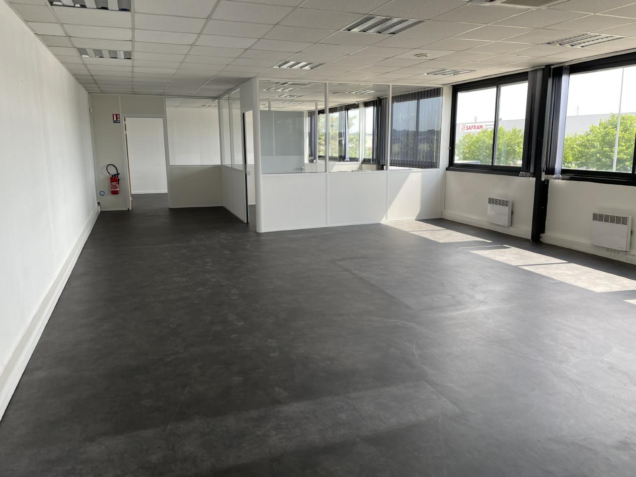 Local d'activité Genas 1139m² Location local d'activité Genas Rhône OLACT2314445 7
